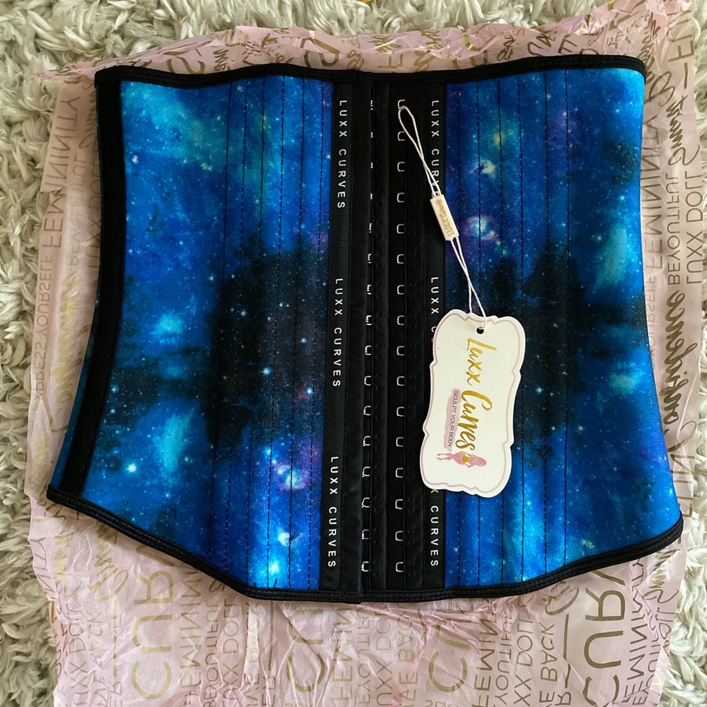 Waist trainer
